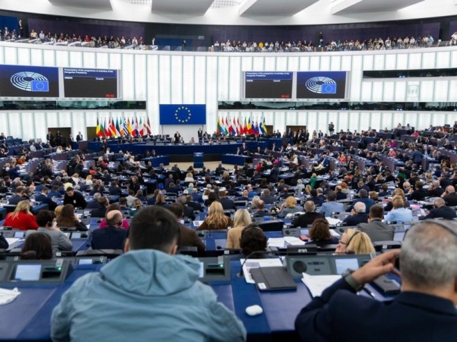 Evropski parlament (Foto: EPA-EFE/CHRISTOPHE PETIT TESSON) - 