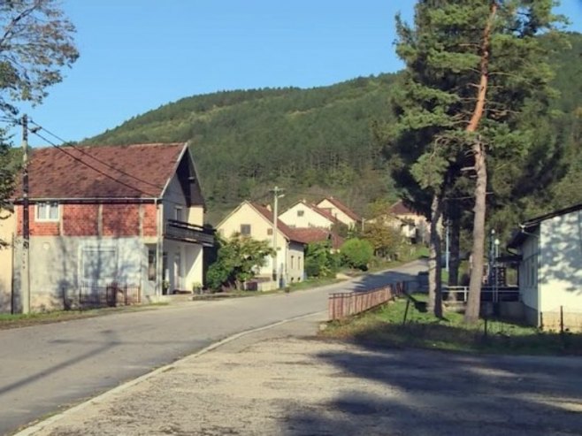 Zaboravljeni od svih, bez posla i osnovnih prava: 26 godina od povratka Srba u Lušci Palanku (VIDEO)