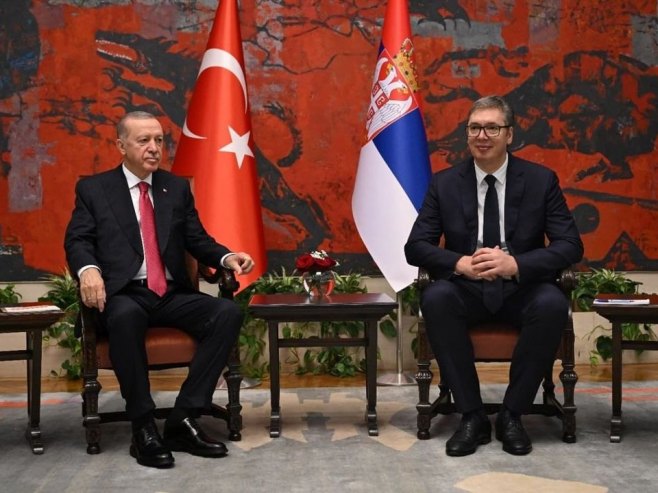 Vučić i Erdogan (Foto: instagram.com/buducnostsrbijeav) - 