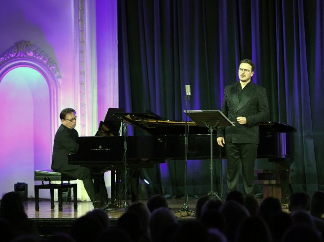 Održan koncert Stajkića i Čarkića u okviru "Јesenje sonate"