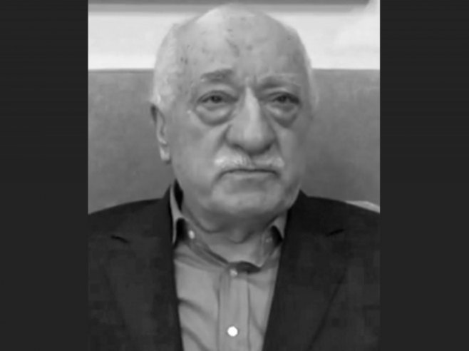 Fetulah Gulen (foto: en.wikipedia.org/wiki/Fethullah_Gülen) - 