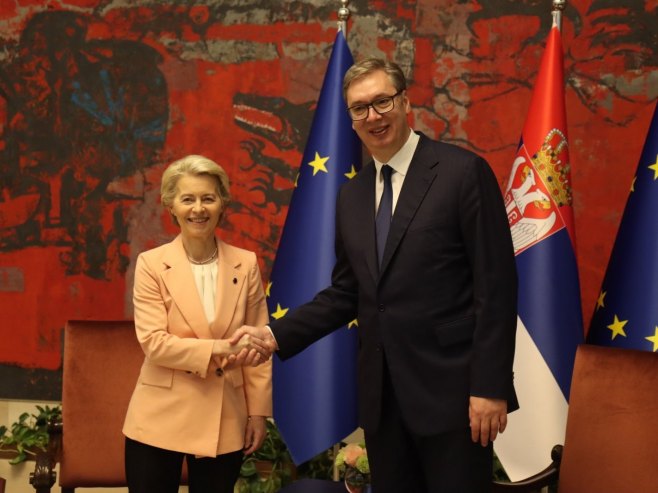 Aleksandar Vučić i Ursula fon der Lajen - Foto: ZIPAPHOTO/Borislav Zdrinja