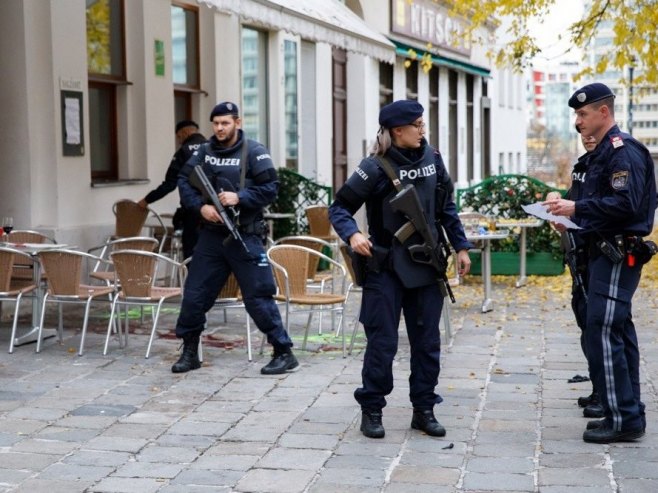 Policija Austrije (foto: EPA-EFE/FLORIAN WIESER - ilustracija) - 