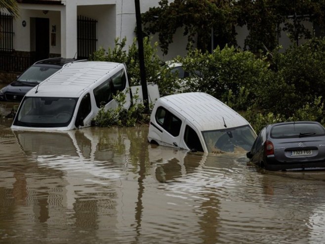 Poplave u Španiji (Foto: EPA/JORGE ZAPATA) - 