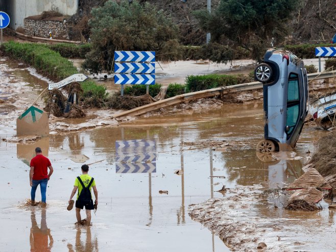 Posljedice poplava u Valensiji (Foto: EPA-EFE/MIGUEL ANGEL POLO) - 