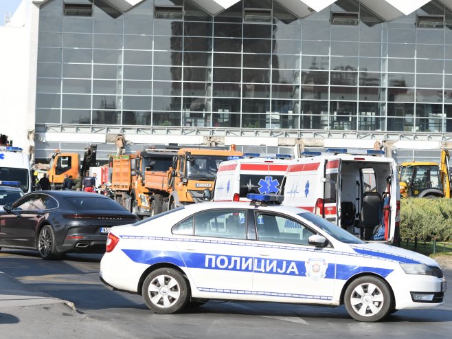 Novi Sad, tragedija (foto: TANJUG/ NENAD MIHAJLOVIĆ/ bg) - 