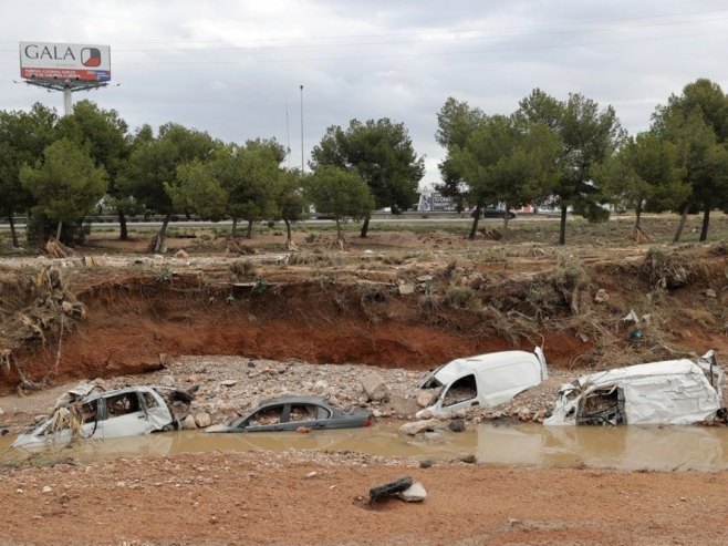 Španija, poplave (foto:  EPA-EFE/Manuel Bruque) - 