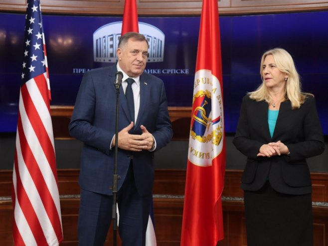 Dodik: Zbog pobjede Trampa američka zastava ponovo u Palati Republike; Nadamo se se pravednijem odnosu (FOTO/VIDEO)