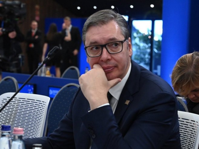 Aleksandar Vučić (foto: EPA-EFE/ZOLTAN MATHE) - 