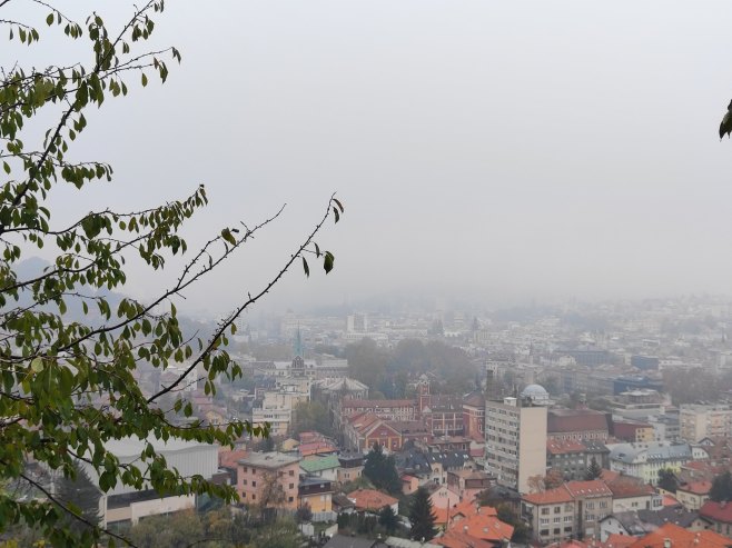 Sarajevo - zagađen vazduh - Foto: SRNA