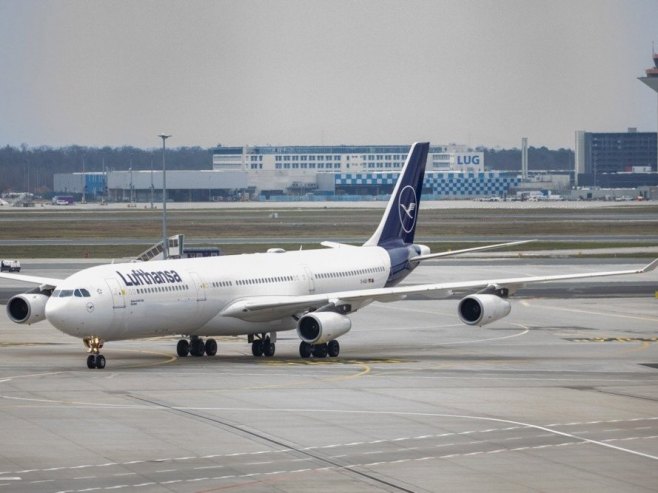 Lufthansin avion, ilustracija (foto: EPA-EFE/ANDRE PAIN) - 