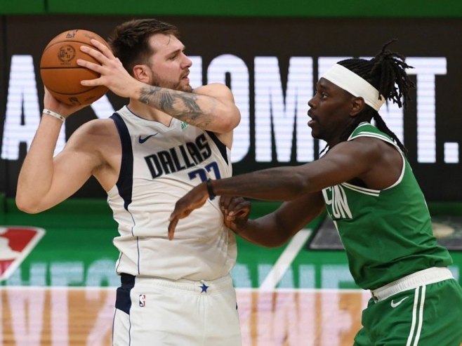 Luka Dončić (foto: EPA-EFE/AMANDA SABGA) - 