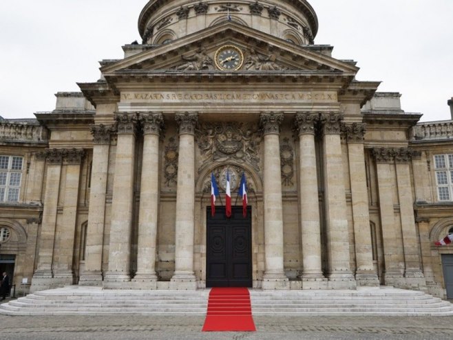 Pariz (foto: EPA-EFE/LUDOVIC MARIN) - 