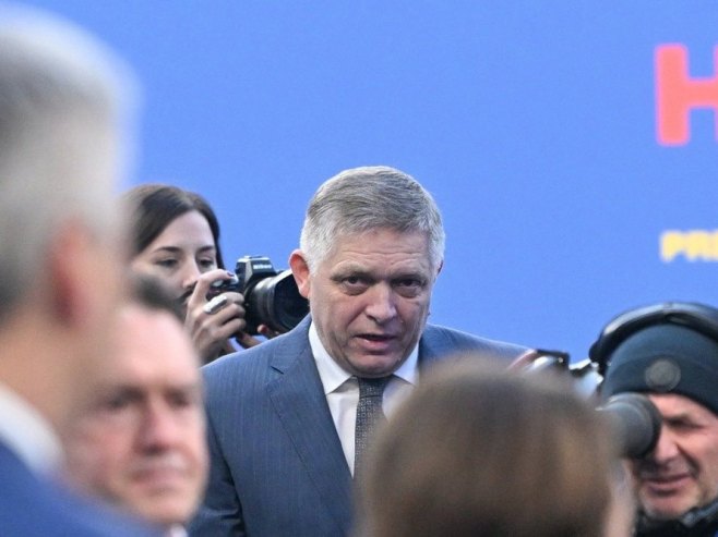 Fico: Zapad ne želi mir u Ukrajini