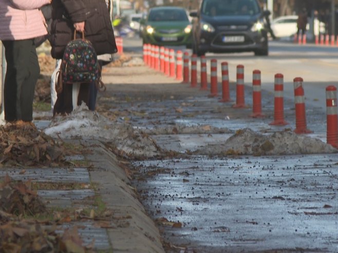 Banjaluka: Ulice nikad prljavije, građani ogorčeni (VIDEO)