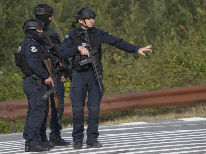 Akcija prištinske policije na sjeveru KiM, uhapšeno više osoba