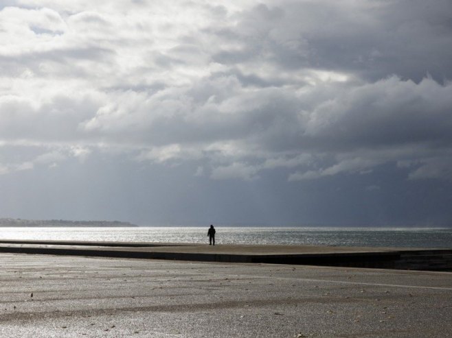 Oluja (foto:  EPA-EFE/ACHILLEAS CHIRAS) - 