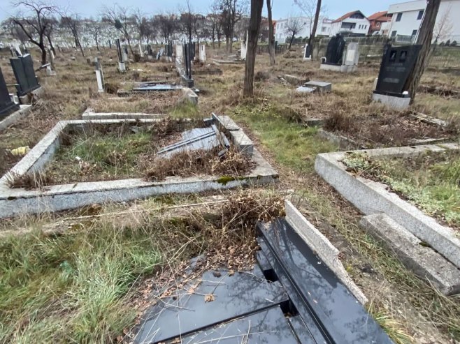 Srpsko groblje u Gnjilanu (foto: instagram.com/manastirdraganac) - 