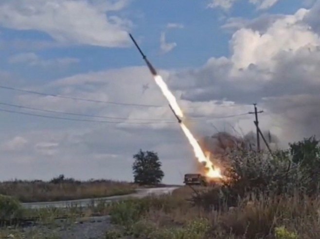 Raketni napad (Foto: EPA/RUSSIAN DEFENCE MINISTRY PRESS SERVICE/HANDOUT) Raketni napad (Foto: EPA/RUSSIAN DEFENCE MINISTRY PRESS SERVICE/HANDOUT) -