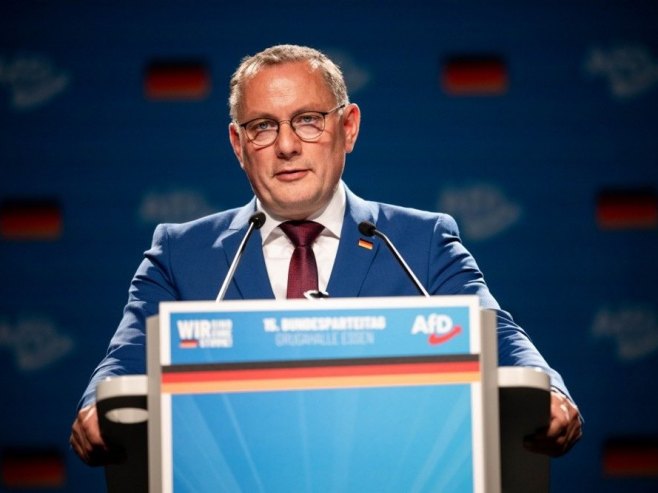 Lider AfD doveo u pitanje članstvo Njemačke u NATO-u