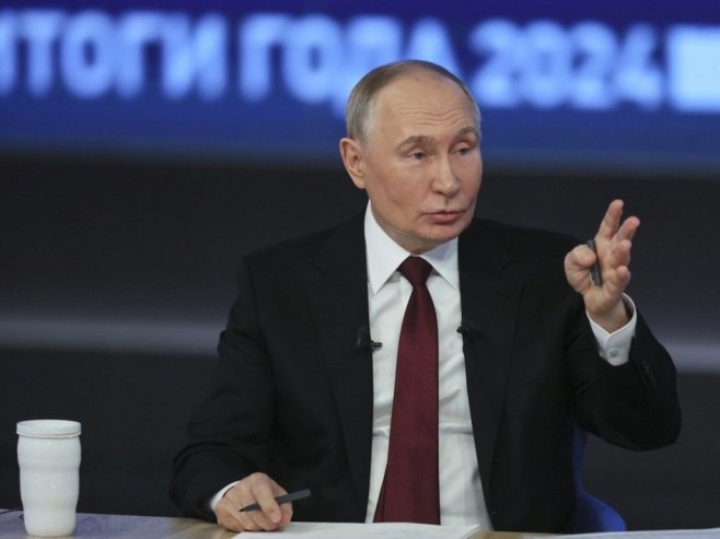 Vladimir Putin (foto: EPA-EFE/YURI KOCHETKOV) - 