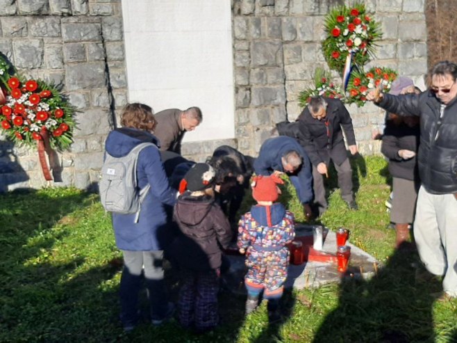 Prkos na Kordunu: Služen parastos za 1.496 žrtava srpske i romske nejači koje su ubile ustaše