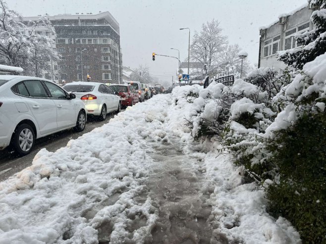 Banjaluka - snijeg - Foto: RTRS