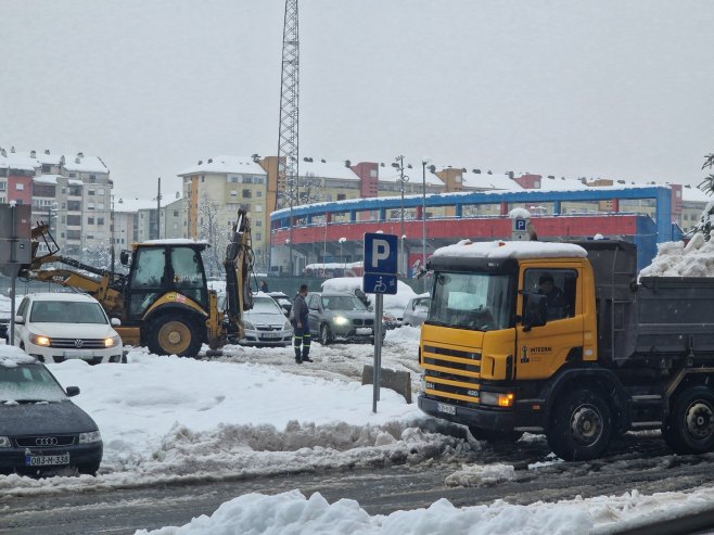 Banjaluka - čišćenje snijega - Foto: RTRS