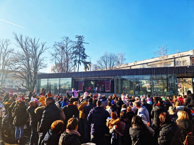 Banjaluka: Najmlađi proslavili Novu godinu (VIDEO)