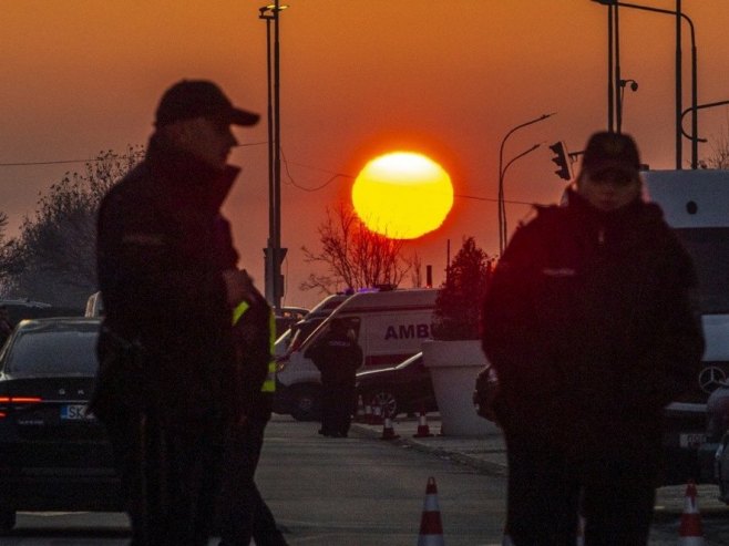 Auto sletio u Vardar, nađena tri tijela