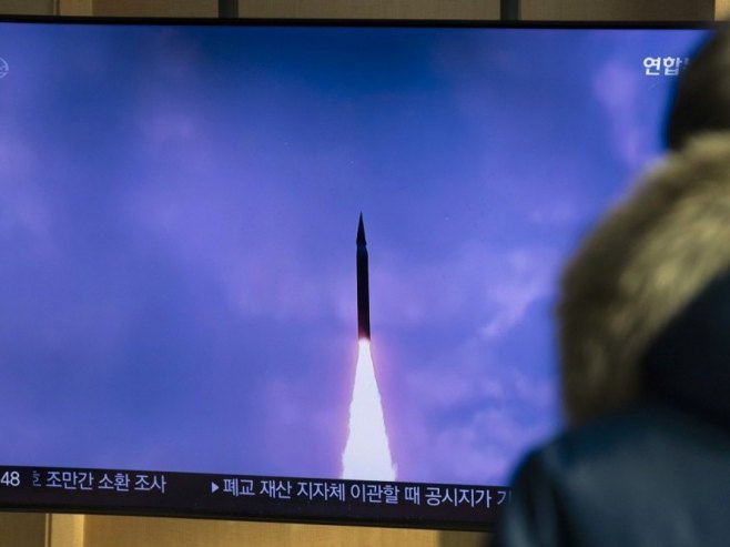 Raketa Sjeverne Koreje (Foto: EPA/JEON HEON-KYUN) - 