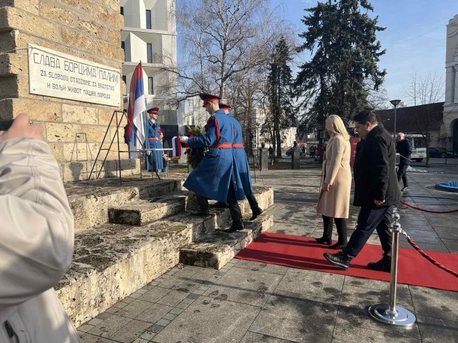 Polaganje vijenaca - Foto: RTRS