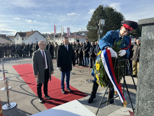 Na Novom Zejtinliku služen pomen za srpske borce