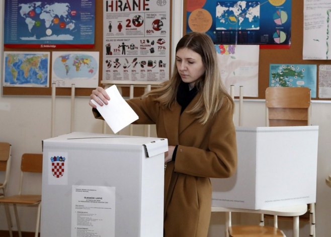 Hrvatska, predsjednički izbori (foto: EPA-EFE/ANTONIO BAT) - 