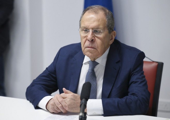 Lavrov: Moskva tražila hitne konsultacije u vezi sa situacijom sa sankcijama protiv NIS-a