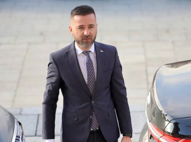 Filipović: Sankcije predstavaljaju grubo kršenje ljudskih prava i direktan udar na egzistenciju