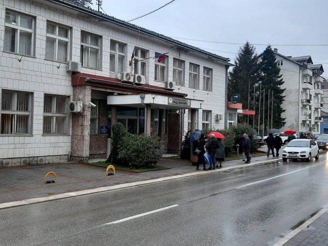 Zvornik: Dojava o postavljenoj bombi i u zgradi Gradske uprave