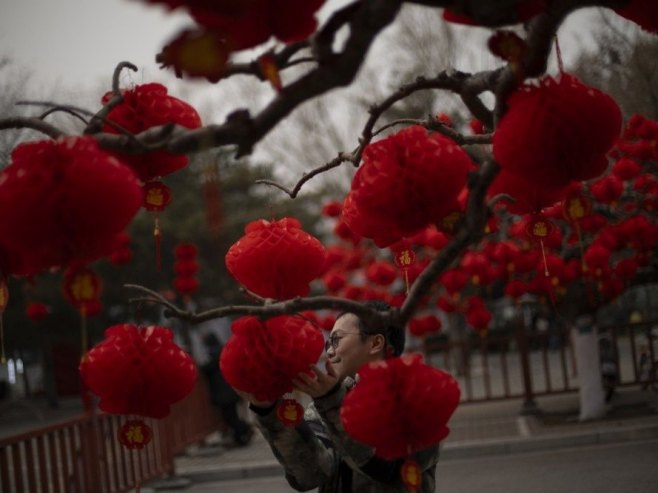 Kina (Foto: EPA-EFE/ANDRES MARTINEZ CASARES, ilustracija) - 