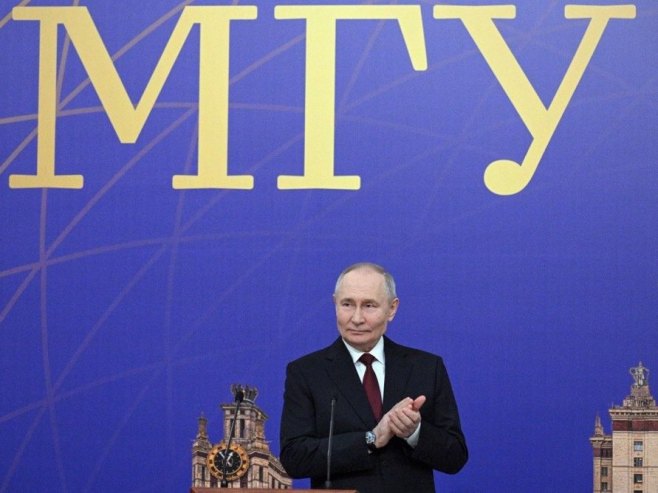 Vladimir Putin (foto: EPA-EFE/RAMIL SITDIKOV) - 