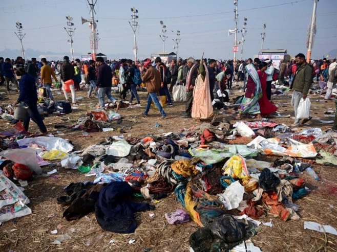 Posljedice stampeda u Indiji (foto: EPA-EFE/PRABHAT KUMAR VERMA) - 