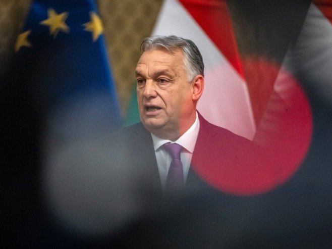 Viktor Orban (Foto: EPA-EFE/JAKUB GAVLAK) - 