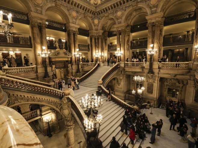 Opera Garnije u Parizu (Foto: EPA-EFE/TERESA SUAREZ, ilustracija) - 