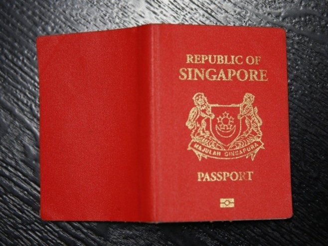 Pasoš Singapura (Foto: arhiva/EPA-EFE/WALLACE WOON) - 