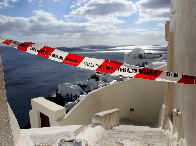 Santorini (Foto: EPA-EFE/ORESTIS PANAGIOTOU) - 