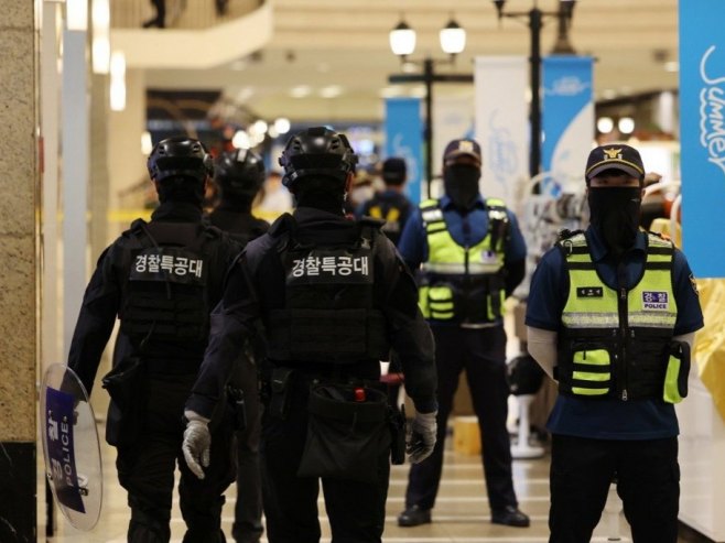 Јužna Koreja, policija (foto: EPA-EFE/YONHAP SOUTH KOREA OUT - ilustracija) - 