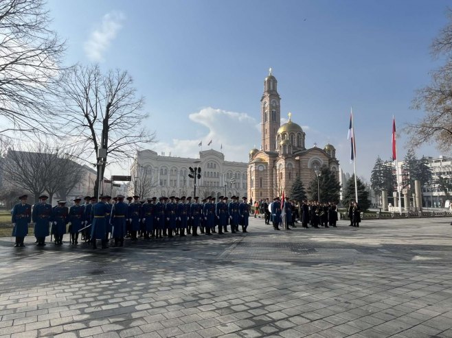 Pripreme za svečano obilježavanje Dana državnosti Srpske i Dana državnosti Srbije (VIDEO)