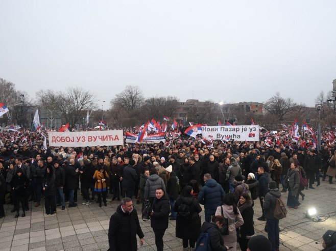 Vučić: Na skupu u Sremskoj Mitrovici očekujemo oko 130.000 ljudi; Prenos na RTRS (FOTO)