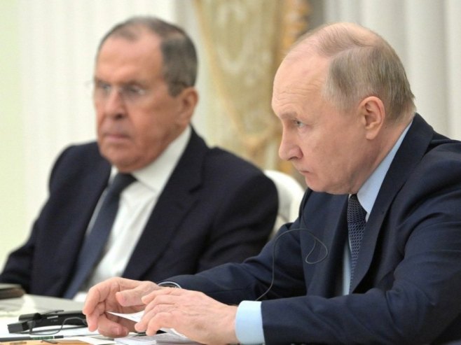 Putin i Lavrov (Foto: EPA/ALEXEI NIKOLSKY / SPUTNIK / KREMLIN POOL) - 