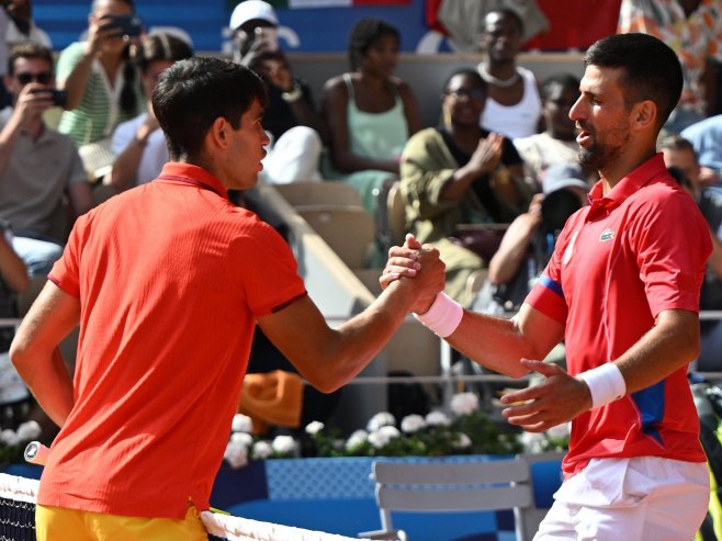 Karlos Alkaras i Novak Đoković (Foto: EPA-EFE/CAROLINE BLUMBERG) - 