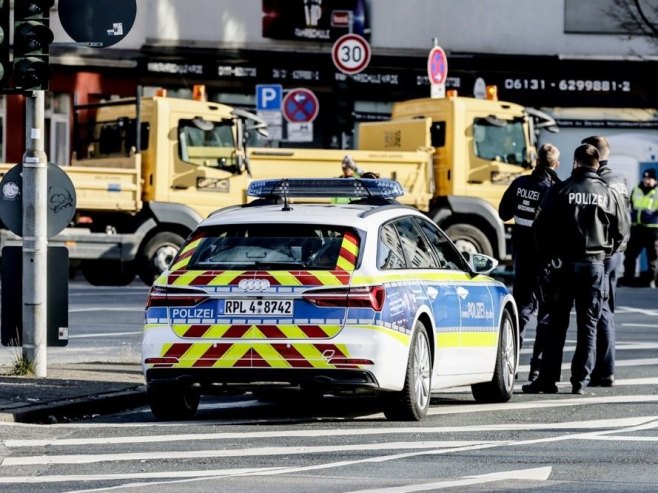 Policija Njemačke (foto: EPA-EFE/RONALD WITTEK - ilustracija) - 